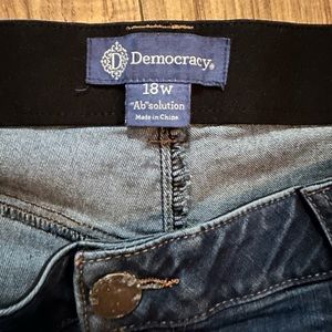 Democracy Jeans AB Solution Size 18 Indigo wash. No distressing.